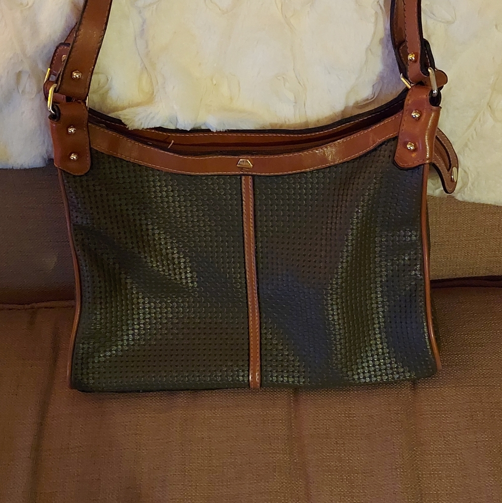 Like New Leather Accent & Textured Vinyl Bag